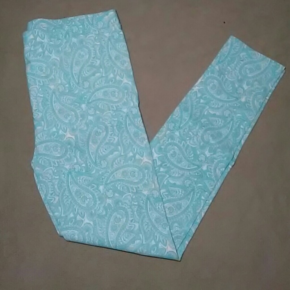 Max Pants - NWOT MAX PAISLEY LEGGINGS-SIZE 10/EUR 42 Max Pants - NWOT MAX PAISLEY LEGGINGS-SIZE 10/EUR 42